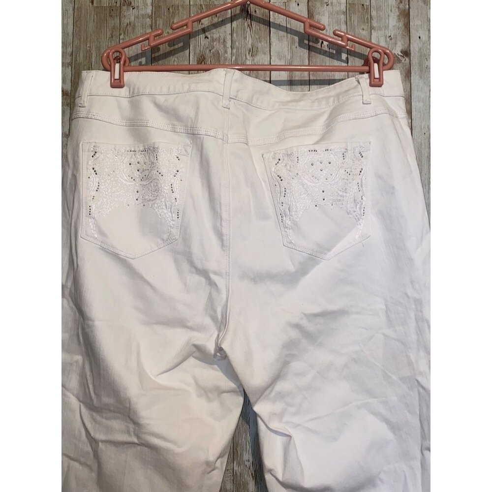 Women's Gloria Vanderbilt White Denim Cropped Capris Jeans 18W Slimming Effect - Picture 10 of 16